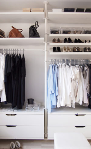 skandinavische Kleiderschrank mit Kleiderbügel nordische Kleiderschrank mit Kleiderbügel