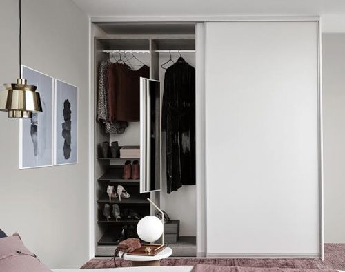 Kleiderschrank Raumhöhe benutzen Kleiderschrank Raumhöhe effektiv benutzen